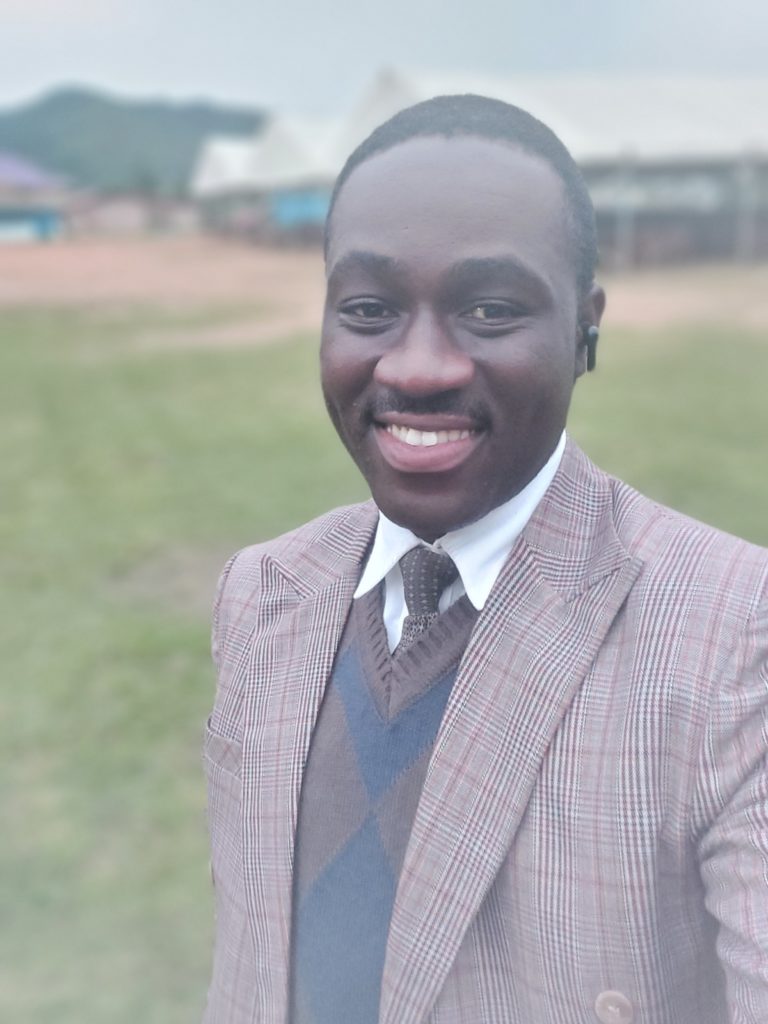 Public Inventor Cledden Obeng-Poku Kwanin who works on the EcoPot design.