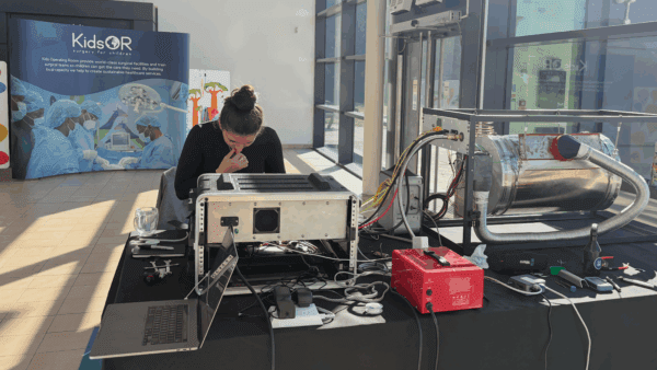 Courtney Ludick, Biomedical Engineer, tests the Oxygen Generator in the KidsOR Headquarters